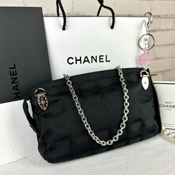 Chanel New Travel Line black canvas cosmetic pouch crossbody bag - Picture 3 of 15